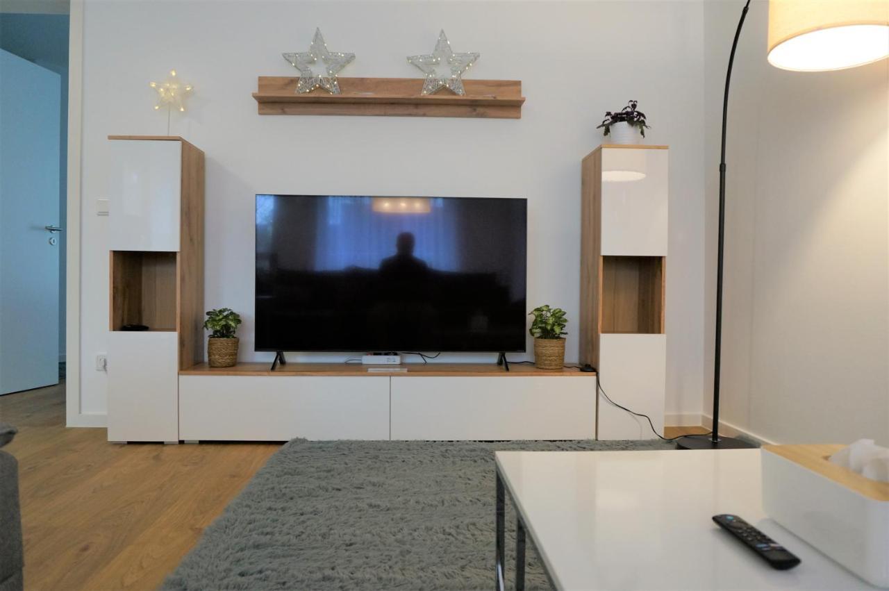 Mein Apartment, Stars Mit Balkon Und Klima Fuer Bis Zu 4 Personen Frankenthal  Zewnętrze zdjęcie