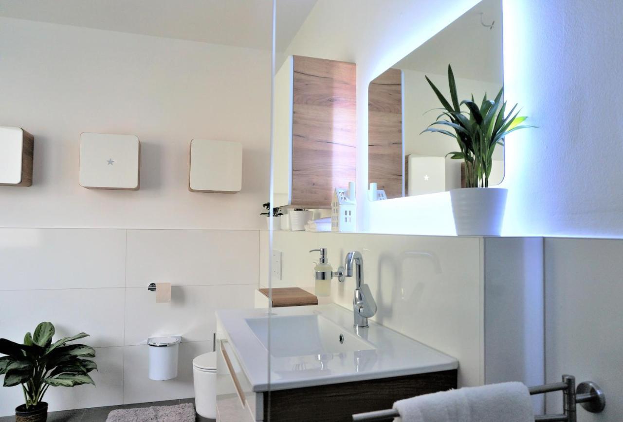 Mein Apartment, Stars Mit Balkon Und Klima Fuer Bis Zu 4 Personen Frankenthal  Zewnętrze zdjęcie